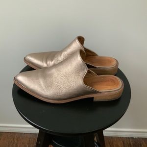 Corso Como Gold Leather Flat Mules